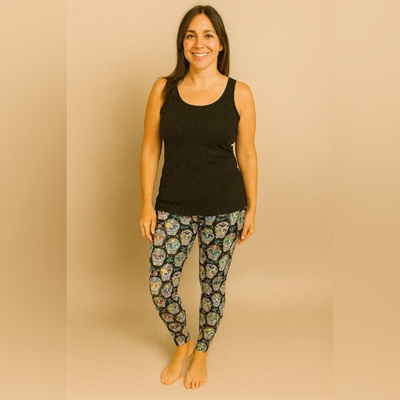 Cowcow Sugar Skull Leggings Size Large - Picture 1 of 6